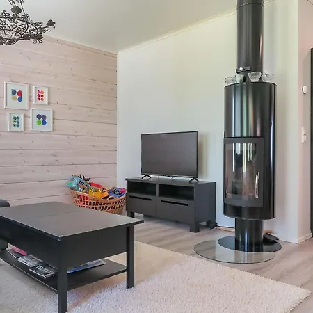 Tapiska By Interhome Loma-asunnot