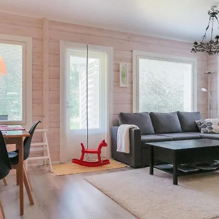 度假居 Tapiska By Interhome *